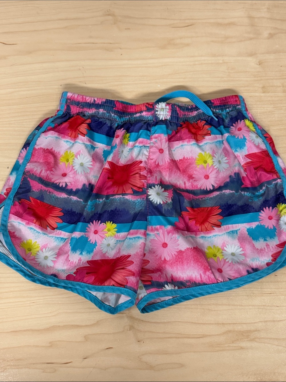 Puma kids large Pink & Blue Floral Athletic lined Shorts